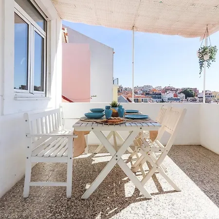 Parlamient River View By Homing ליסבון