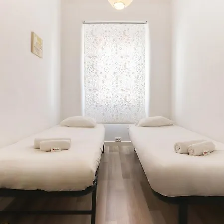 Parlamient River View By Homing Apartamento