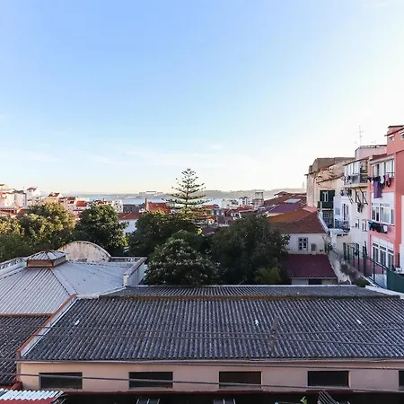 Parlamient River View By Homing *