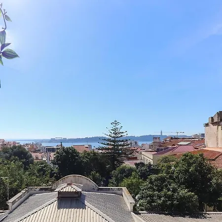 Parlamient River View By Homing *